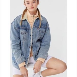 Levi’s Denim Sherpa Trucker Jacket